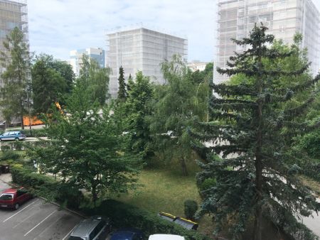 Neuwertige 1-Zimmer-Wohnung mit Loggia - Photo 2