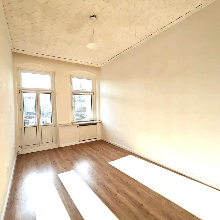 3 pokojowe mieszkanie z balkonem, ścisłe centrum - Фото 1