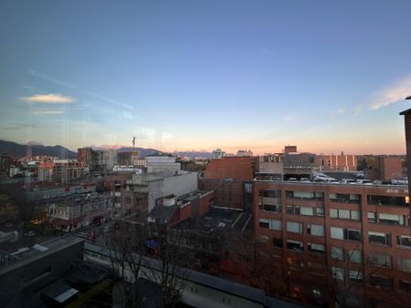 183 East Georgia Street, Vancouver - Photo 2