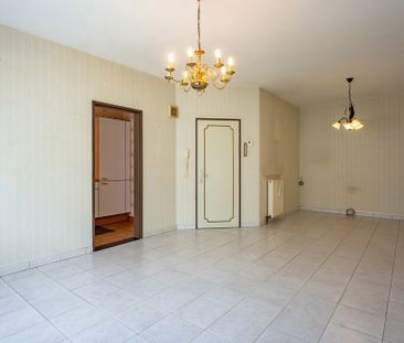 Verzorgd appartement op de gelijkvloerse verdieping met garagebox! - Foto 2