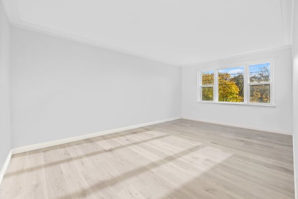 5830 Ch. de la Côte-St-Luc, #21 - Photo 1