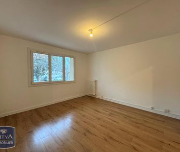 Location Appartement 3 pièces 59m² MARSEILLE 8ème - Photo 6