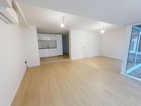 Gelijkvloers appartement met tuin in het centrum van Kaprijke - Photo 1