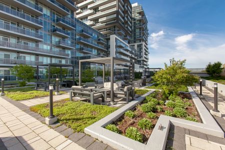 For Lease - 2087 Fairview Street Unit# 2307, Burlington, Ontario - Photo 4