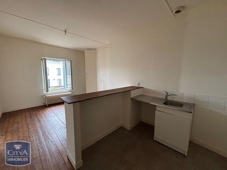 Location Appartement 3 pièces 57m² MONTMIRAIL 51210 - Photo 4