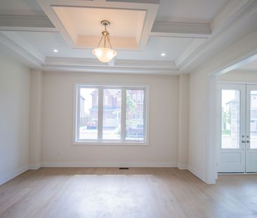 For Lease - 126 Petal Avenue, East Gwillimbury, Ontario - Photo 6