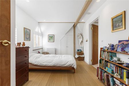 6 bedroom detached house to rent - Photo 4
