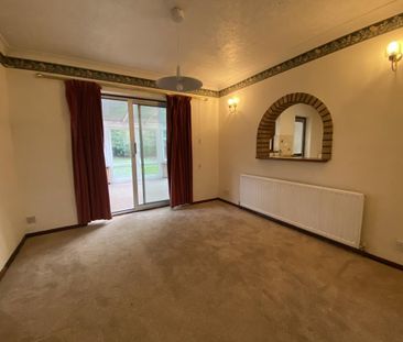 4 bedroom detached house to rent - Photo 4