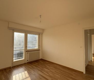 Charmant appartement rénové au dernier étage à Chatillens - Photo 5