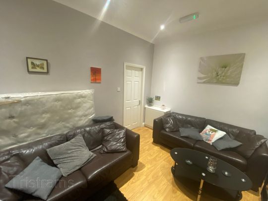 1 bed Shared House for Rent - Photo 1