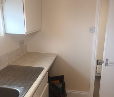 72 Coleridge Road TFF - Photo 3
