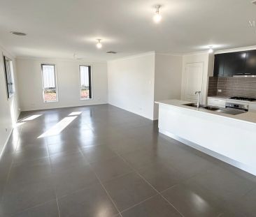 28 Rainbow Drive, Estella NSW 2650 - Photo 1