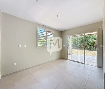 Location Appartement 3 pièces 63m² MATOURY 97351 - Photo 1