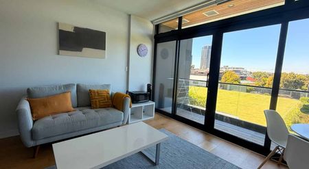 Lock up and leave - Photo 5