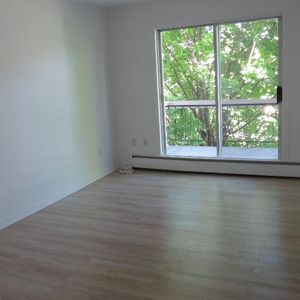 4 1/2 à louer 22-2 rue d'Orléans Beauport, Qc - Photo 2