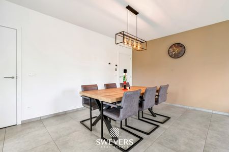 Modern appartement met twee slaapkamers en een gezellig terras buiten het centrum van Diepenbeek - Foto 4