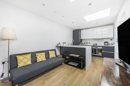 Traps Lane, New Malden, KT3 - Photo 2