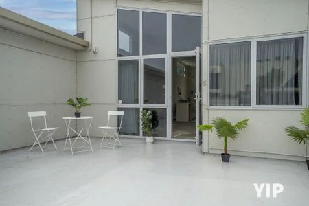 Prime Location Penthouse in Johnsonville - Photo 2