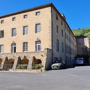 Appartement T2 dans la résidence LE PRIEURE à Blesle - Photo 3