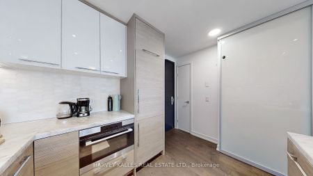 For Lease - 488 University Avenue Unit# 4411, Toronto, Ontario - Photo 2