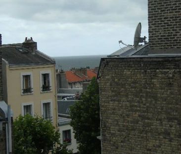 Location Appartement 2 pièces 27m² - Photo 5