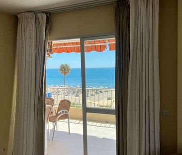 Luxury Apartment for rent in Fuengirola, Andalusia - Photo 6