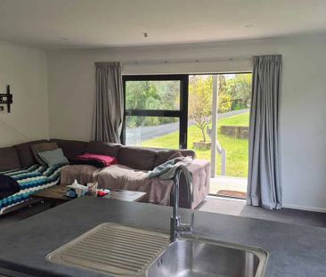 Hidden 2 bedroom Gem! - Photo 5