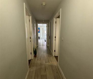 211 College Court Central, Belfast , BT1 6BF - Photo 3