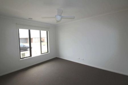 Located in the stunning Mount Duneed Estate! - Photo 3