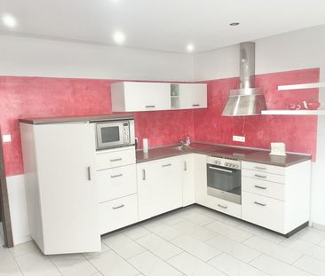 KOMPAKT & GUT AUFGETEILT - Helle 2-Zimmer Wohnung mit Lift und Balkon - Photo 2