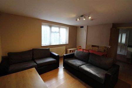 Alma Road, ***video Tour Available***, Southampton, SO14 - Photo 3