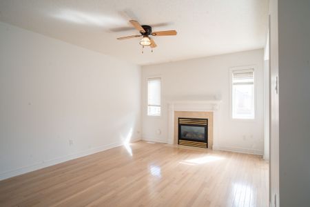 For Lease - 2382 Sequoia Way, Oakville, Ontario - Photo 5