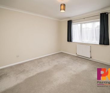 3 bedroom maisonette to rent - Photo 4