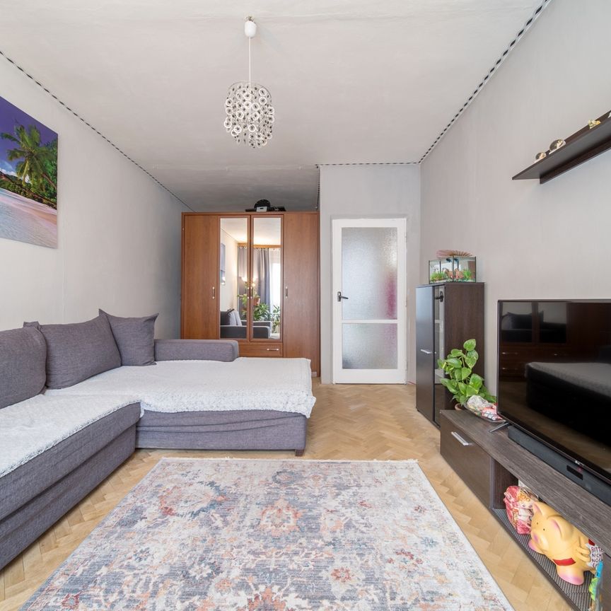 Pronájem bytu 2+1 55 m² - Photo 1