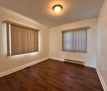 For Lease - 1310 Mosley Street, Wasaga Beach, Ontario - Photo 1