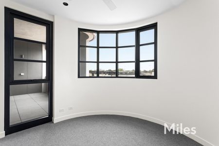 301/14 Paper Trail, Alphington - Photo 2