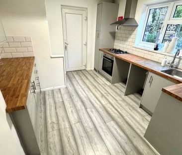 River Walk, Southampton - Photo 3