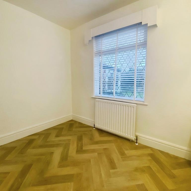 2 bedroom semi-detached bungalow to rent - Photo 1