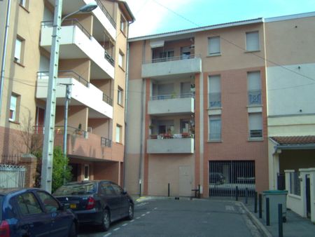 TOULOUSE / Location Appartement 2 Pièces 36 m² - Photo 2
