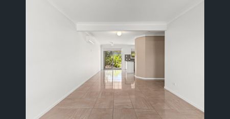 Modern 3-Bedroom Townhouse in Prime North Lakes Location - Photo 5