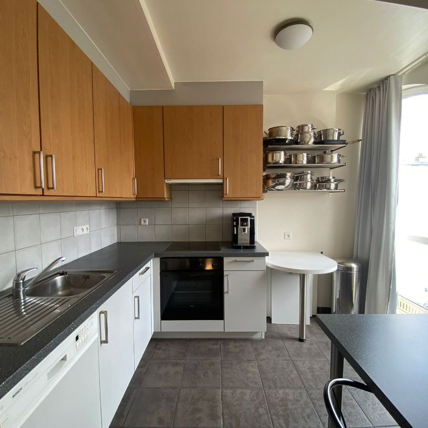 Ruim appartement met 3 slaapkamers nabij centrum Bilzen - Foto 1