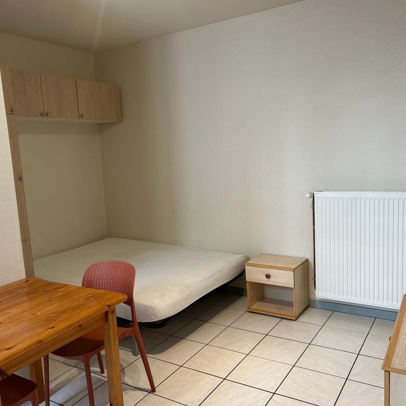 Location Appartement 1 pièce Meublé 16m² MONT DE MARSAN 40000 - Photo 1