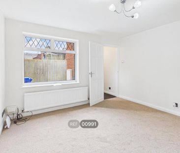 2 bedroom terraced house to rent - Photo 1