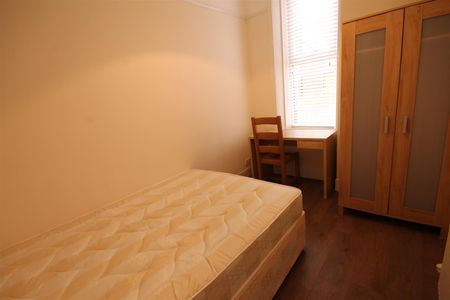 Bayswater Road, Jesmond - Photo 4