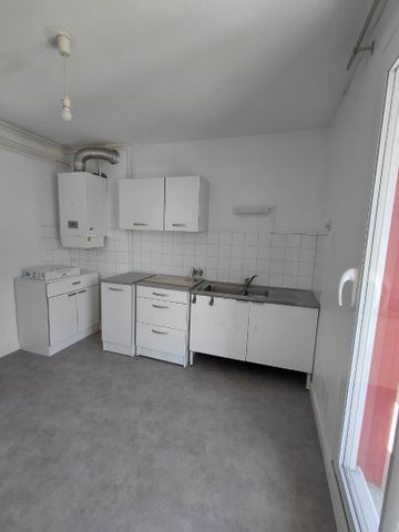 Location Appartement 2 pièces 50m² - Photo 2