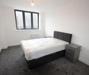 Fleet St, Staffordshire, Burton upon Trent, DE14 - Photo 1