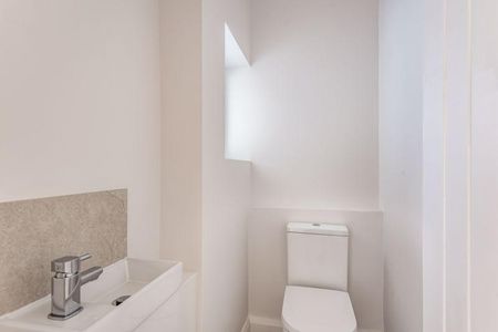 3 bedroom detached bungalow to rent - Photo 3