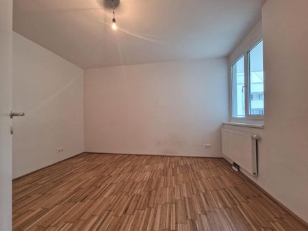 Top-moderne Wohnung mit Mega-Balkon - U1 Nähe - 2 WCs !! - Photo 2