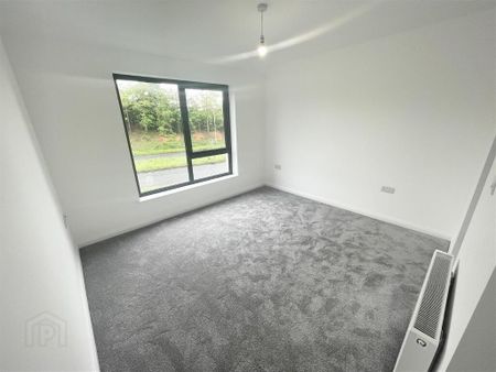 18 Cotton Hall, 6-8 Faulkner Road, Bangor, BT20 3FA - Photo 3