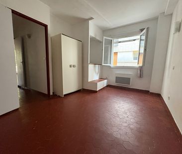 Location Appartement 2 pièces 41m² AVIGNON 84000 - Photo 3